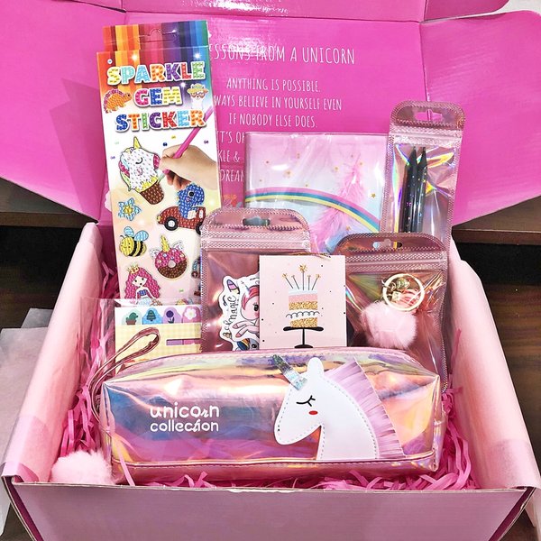 UNICORN RAZZLE DAZZLE BUNDLE BOX
