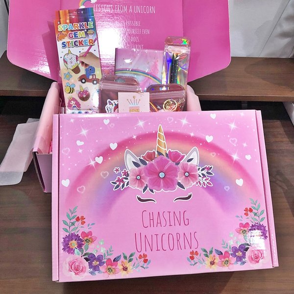 UNICORN RAZZLE DAZZLE BUNDLE BOX